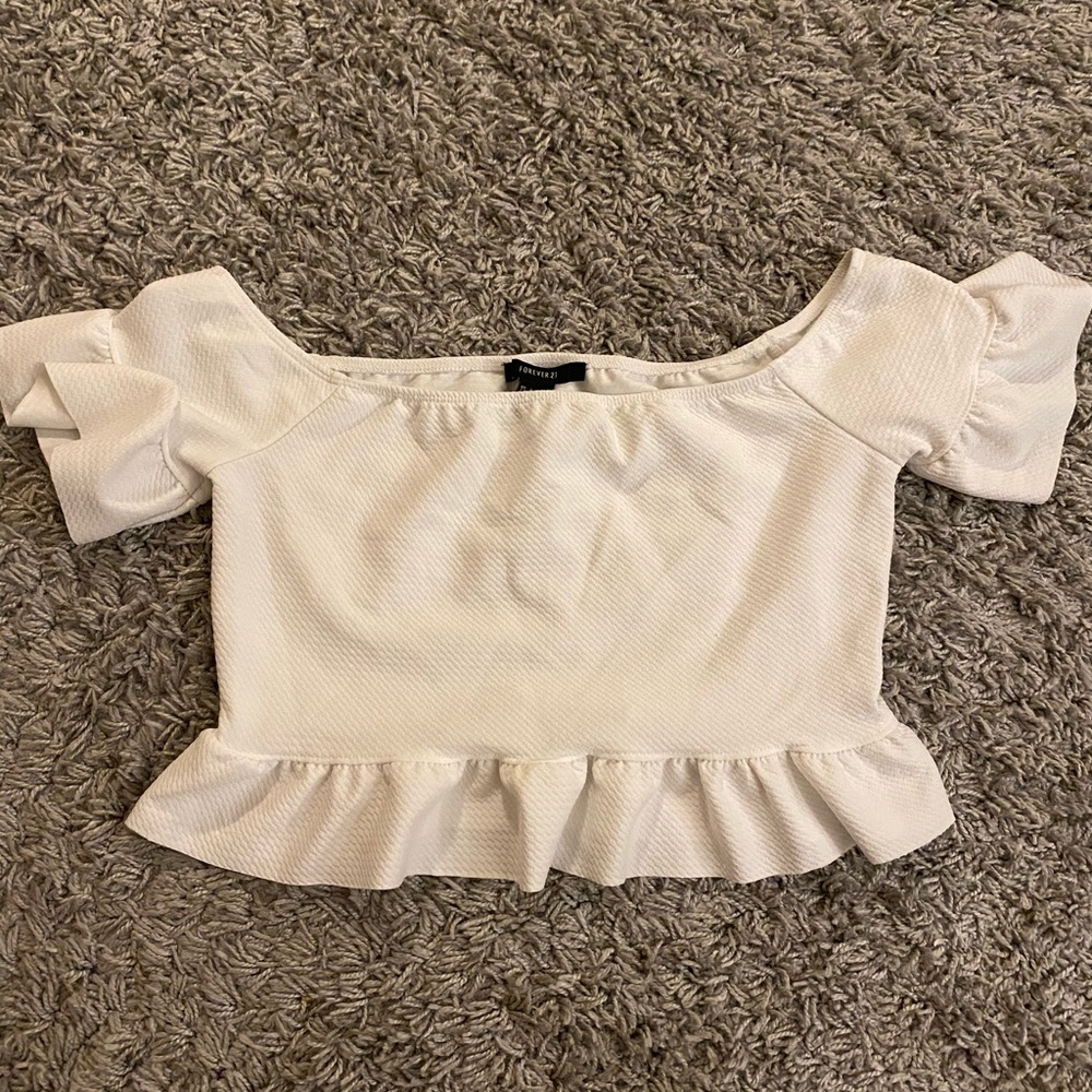 Forever 21 White Flowy Crop Top